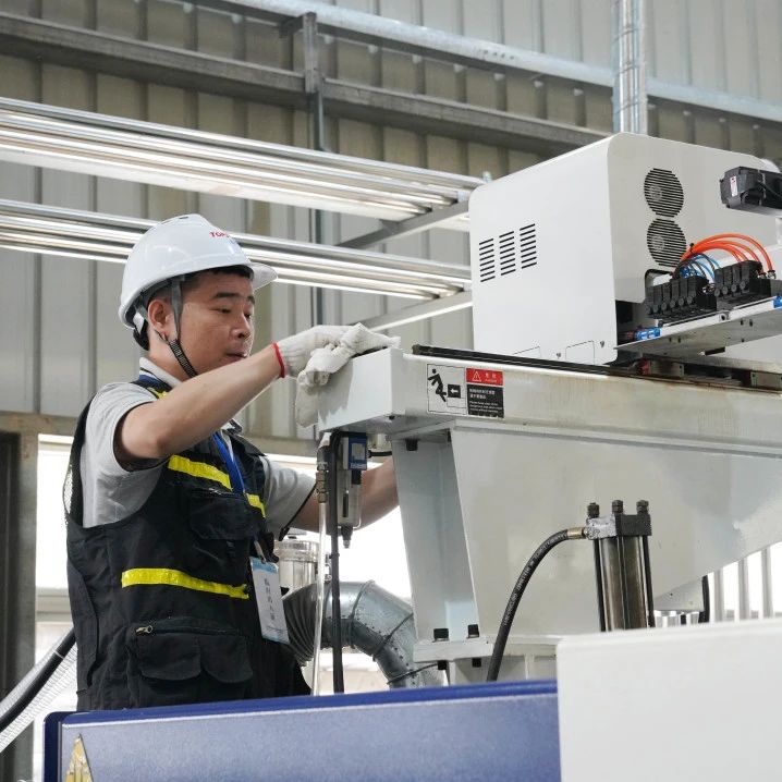 ��8-long8(����)Ψһ�ٷ���վ