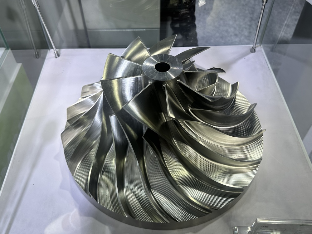 ��8-long8(����)Ψһ�ٷ���վ