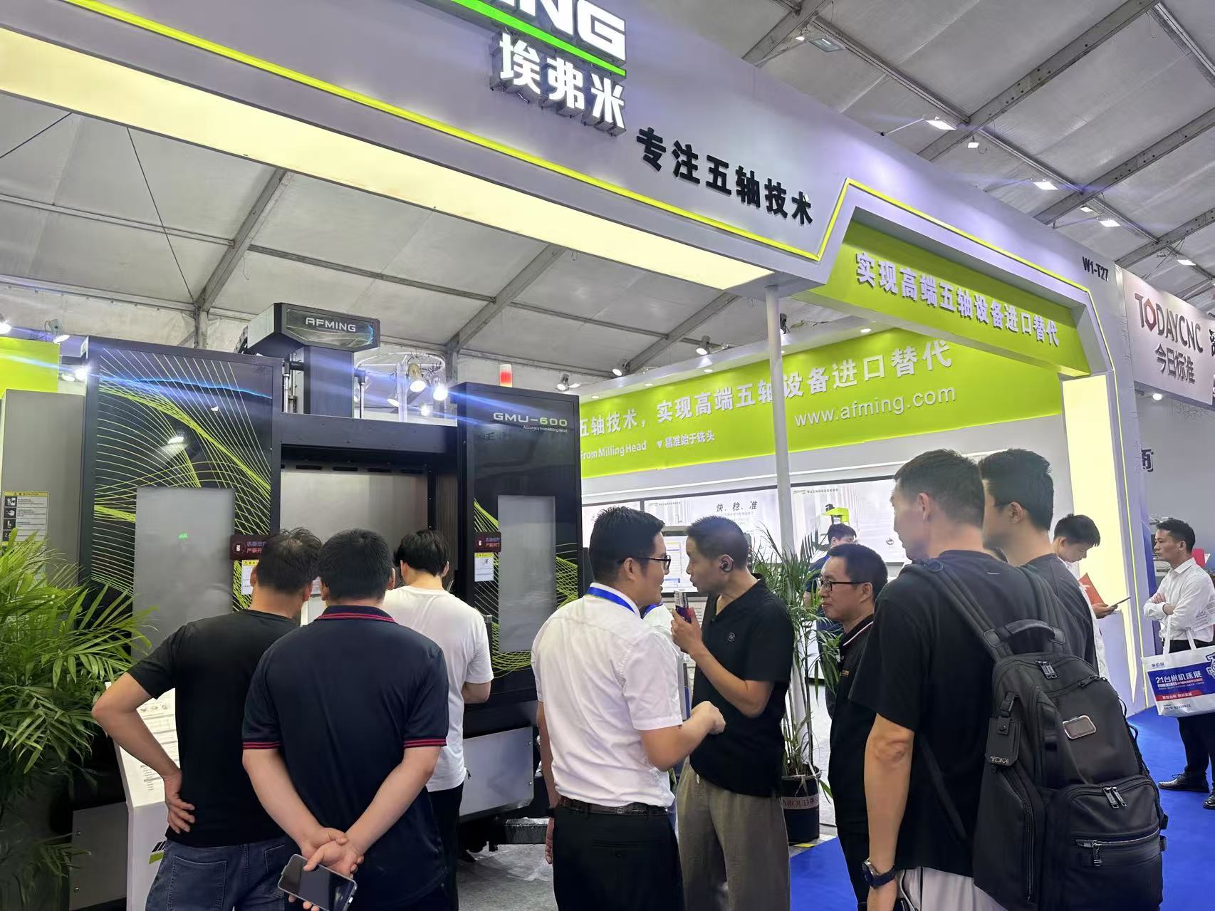 ��8-long8(����)Ψһ�ٷ���վ